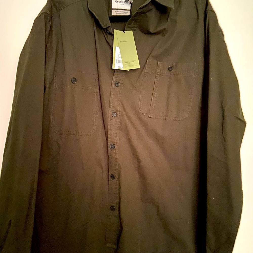Goodfellas NWT olive green shirt